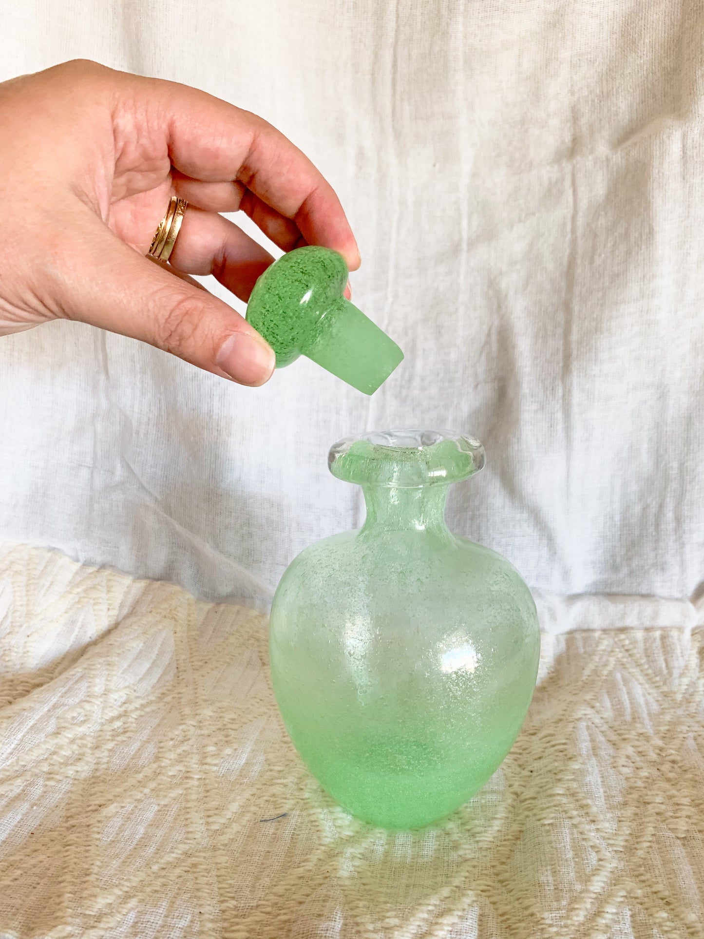 Pulegoso-style Blown glass apothecary jar with stopper